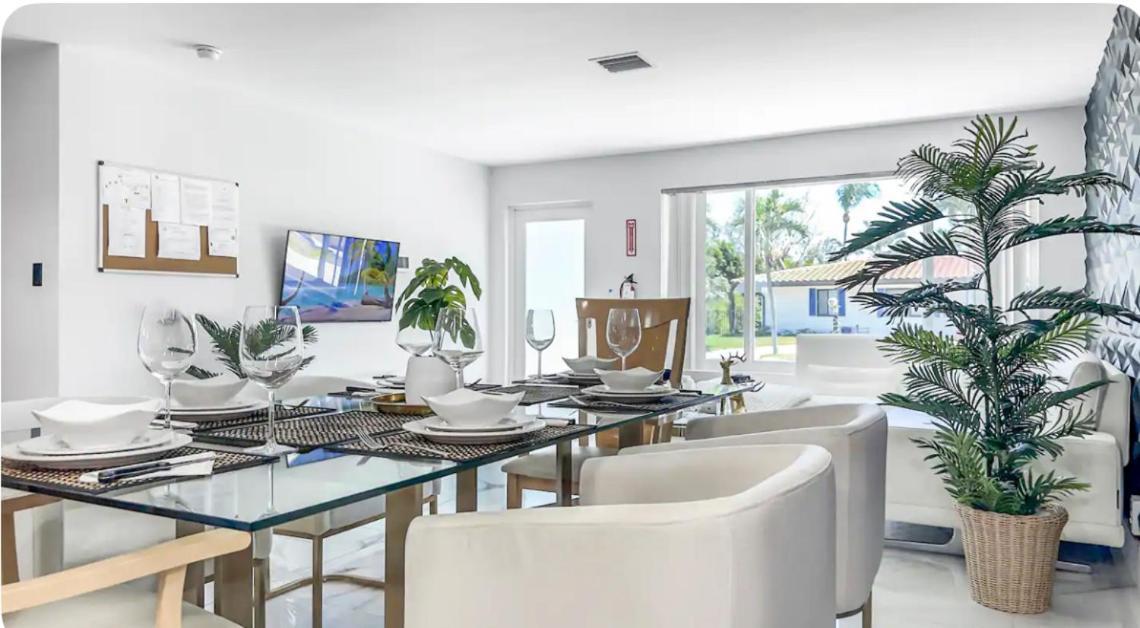 Amazing Home W Heated Pool 8 Mins To The Beach Lighthouse Point Eksteriør bilde