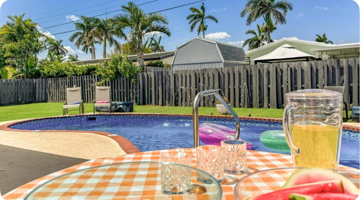 Amazing Home W Heated Pool 8 Mins To The Beach Lighthouse Point Eksteriør bilde