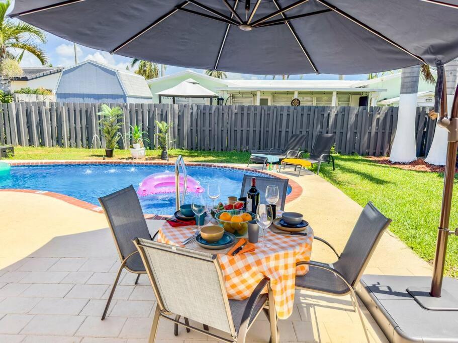 Amazing Home W Heated Pool 8 Mins To The Beach Lighthouse Point Eksteriør bilde