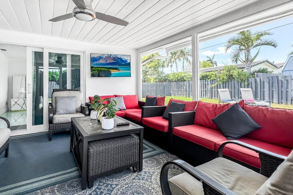 Amazing Home W Heated Pool 8 Mins To The Beach Lighthouse Point Eksteriør bilde