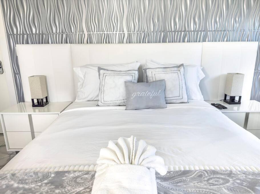 Amazing Home W Heated Pool 8 Mins To The Beach Lighthouse Point Eksteriør bilde